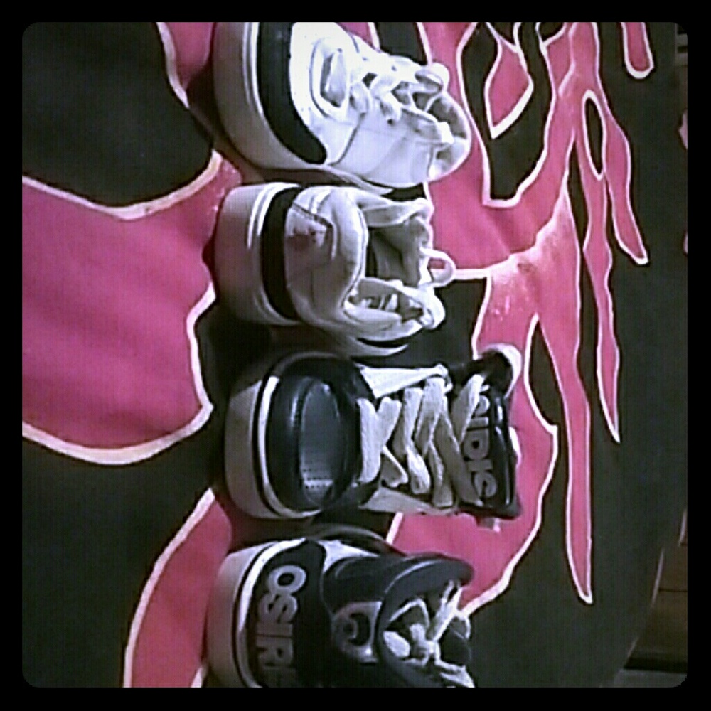 Osiris and polo size 6toddlers